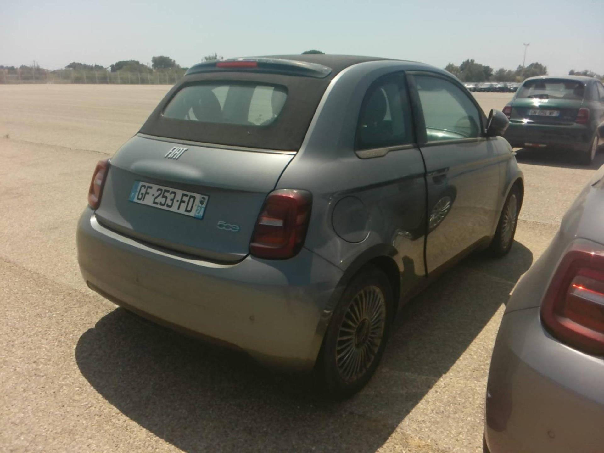 FIAT 500E CABRIOLET MY22 SERIE 1 STEP 1 500C e 118 ch Icone '2021'
