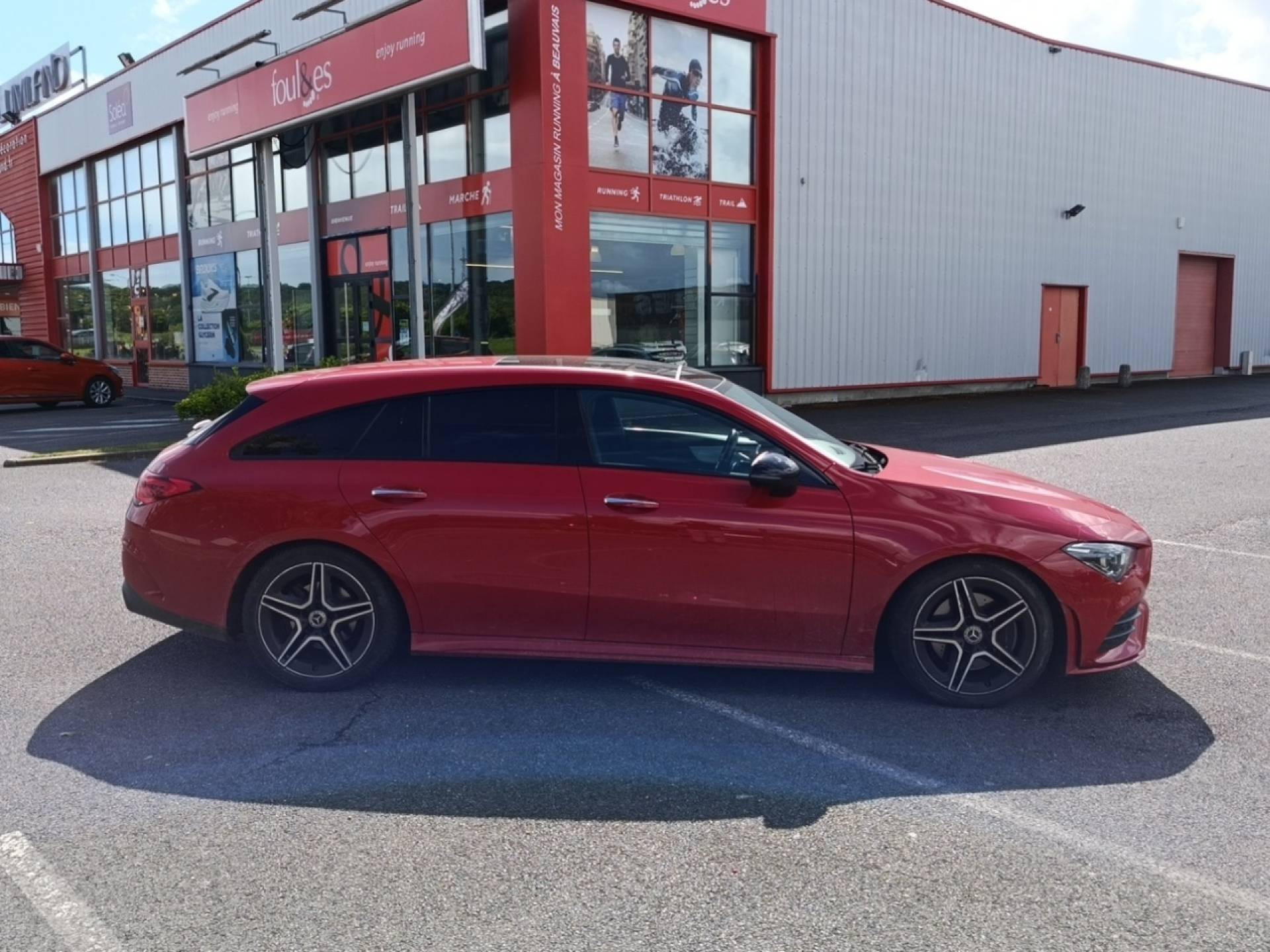 MERCEDES-BENZ CLA SHOOTING BRAKE 200 d 8G-DCT AMG Line