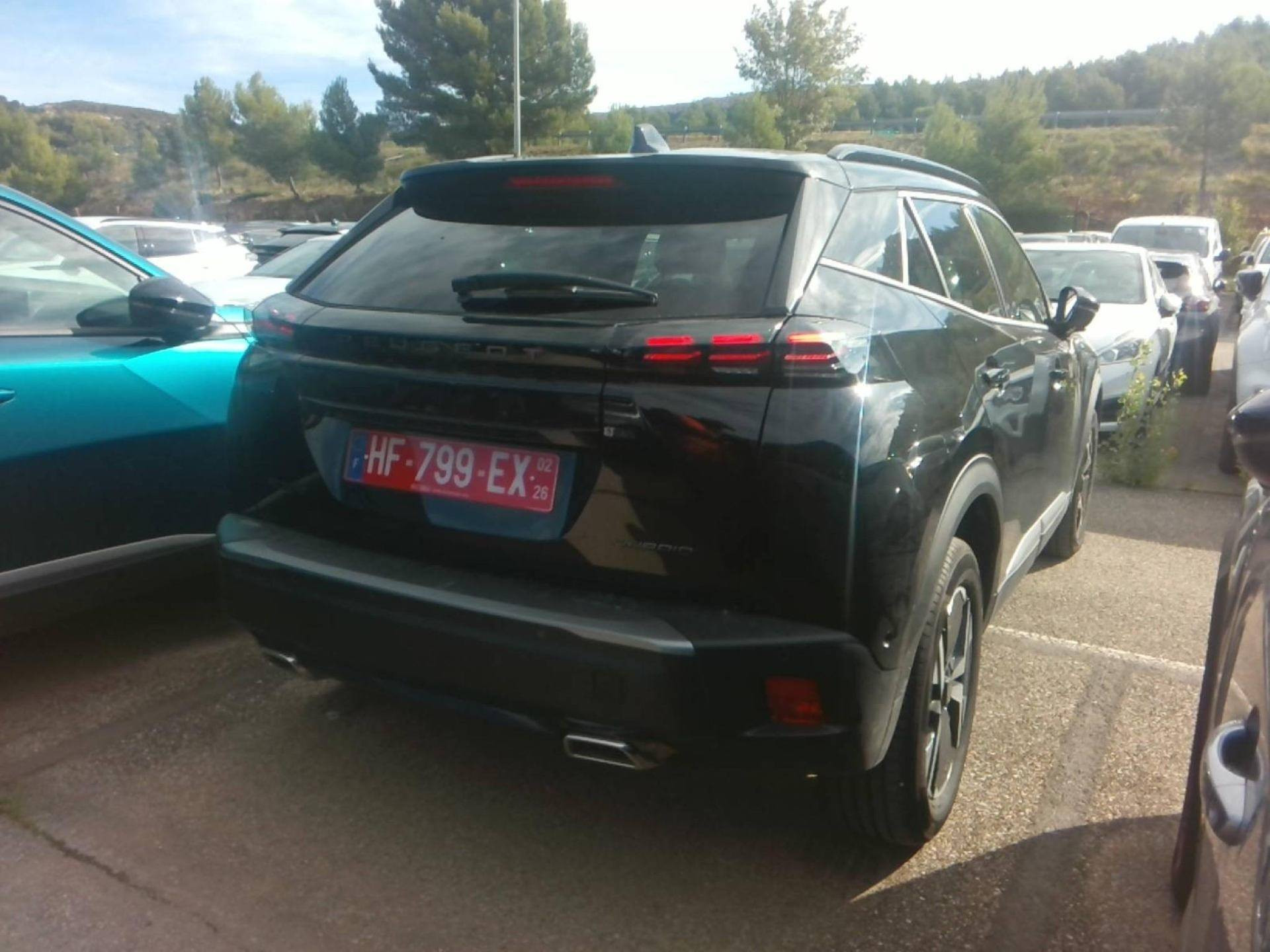 PEUGEOT 2008 Hybrid 145 ch e-DCS6 Allure