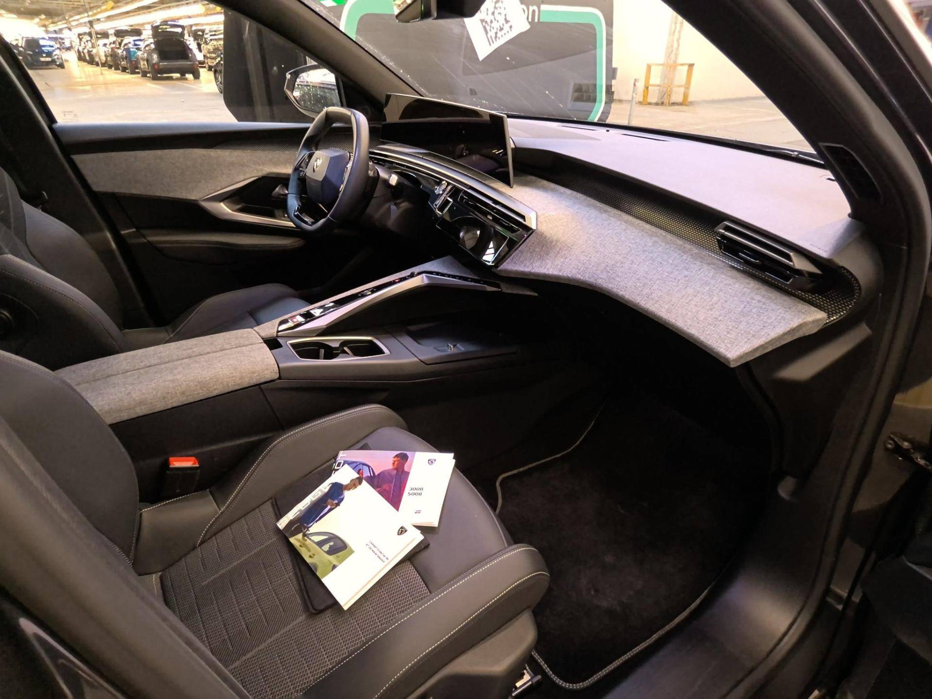 PEUGEOT 3008 GT Hybrid 145 e-DCS6