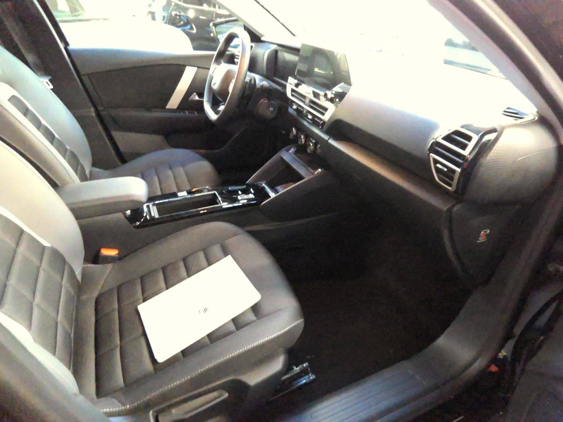 CITROEN C4 X Hybride 136 ch e-DCS6 Plus
