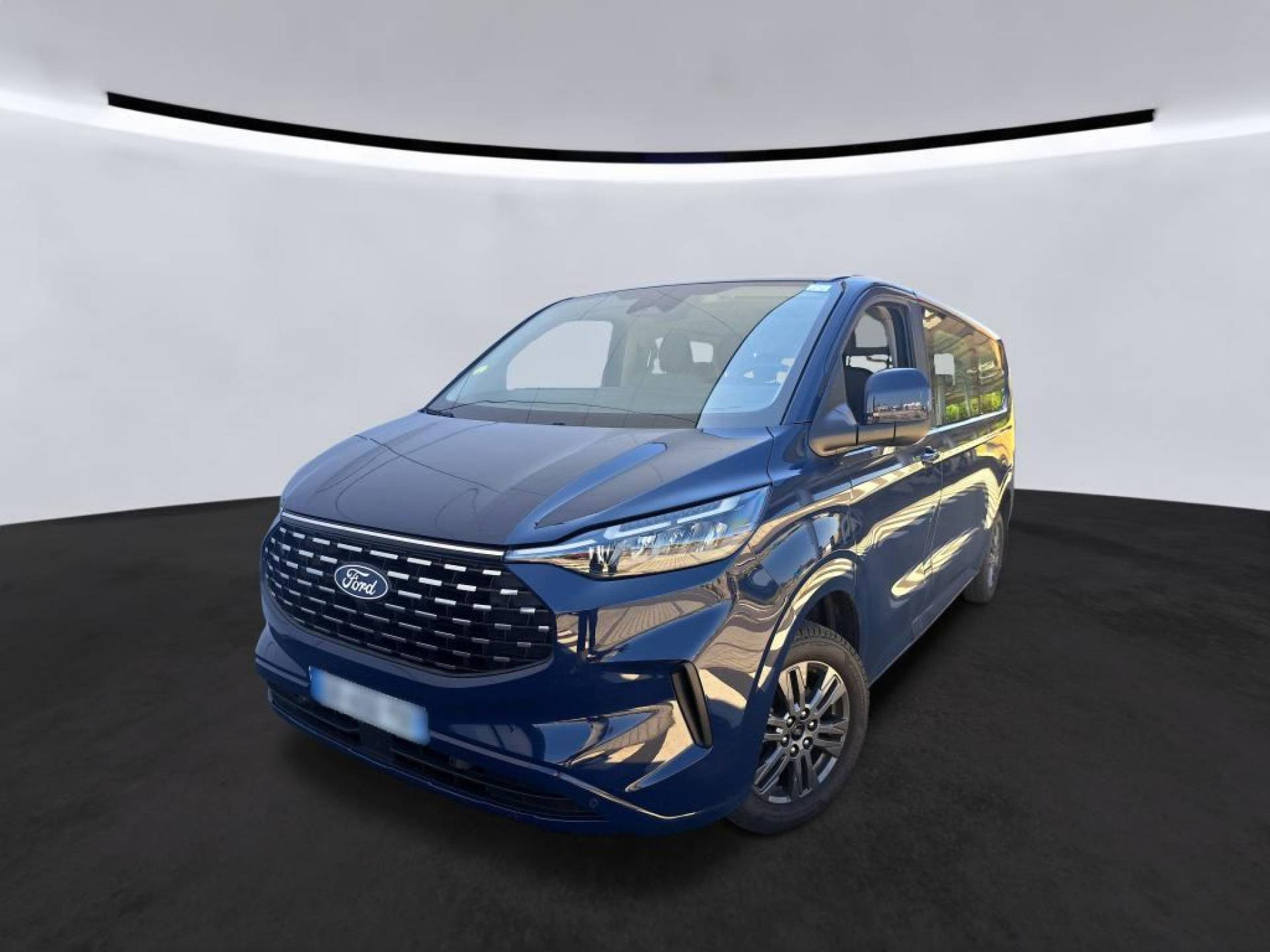 FORD TOURNEO CUSTOM 320 L2H1 2.0 EcoBlue 150 ch Titanium