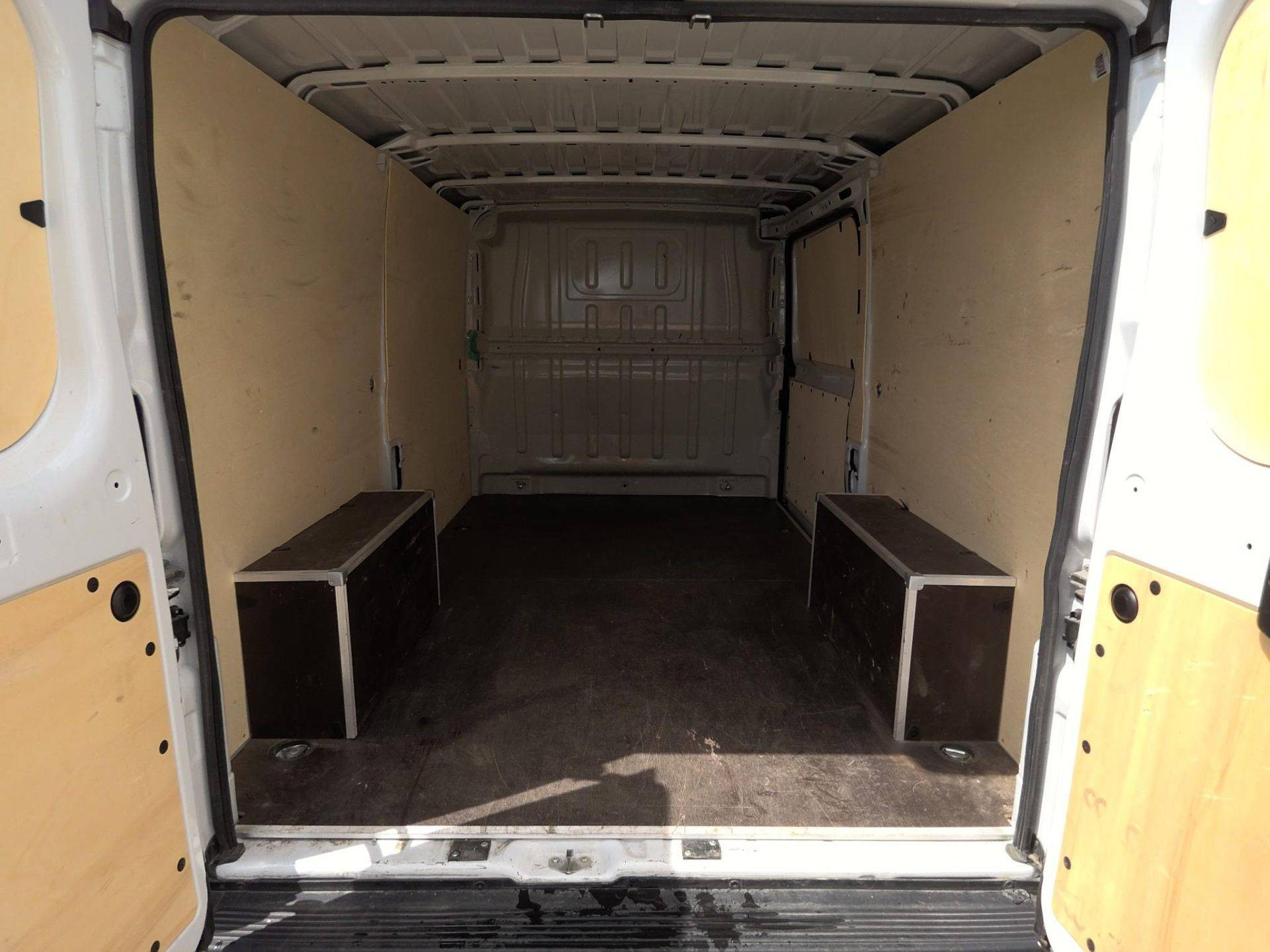 PEUGEOT BOXER FOURGON FGN 3.5 T L2H1 140 S&S BVM6