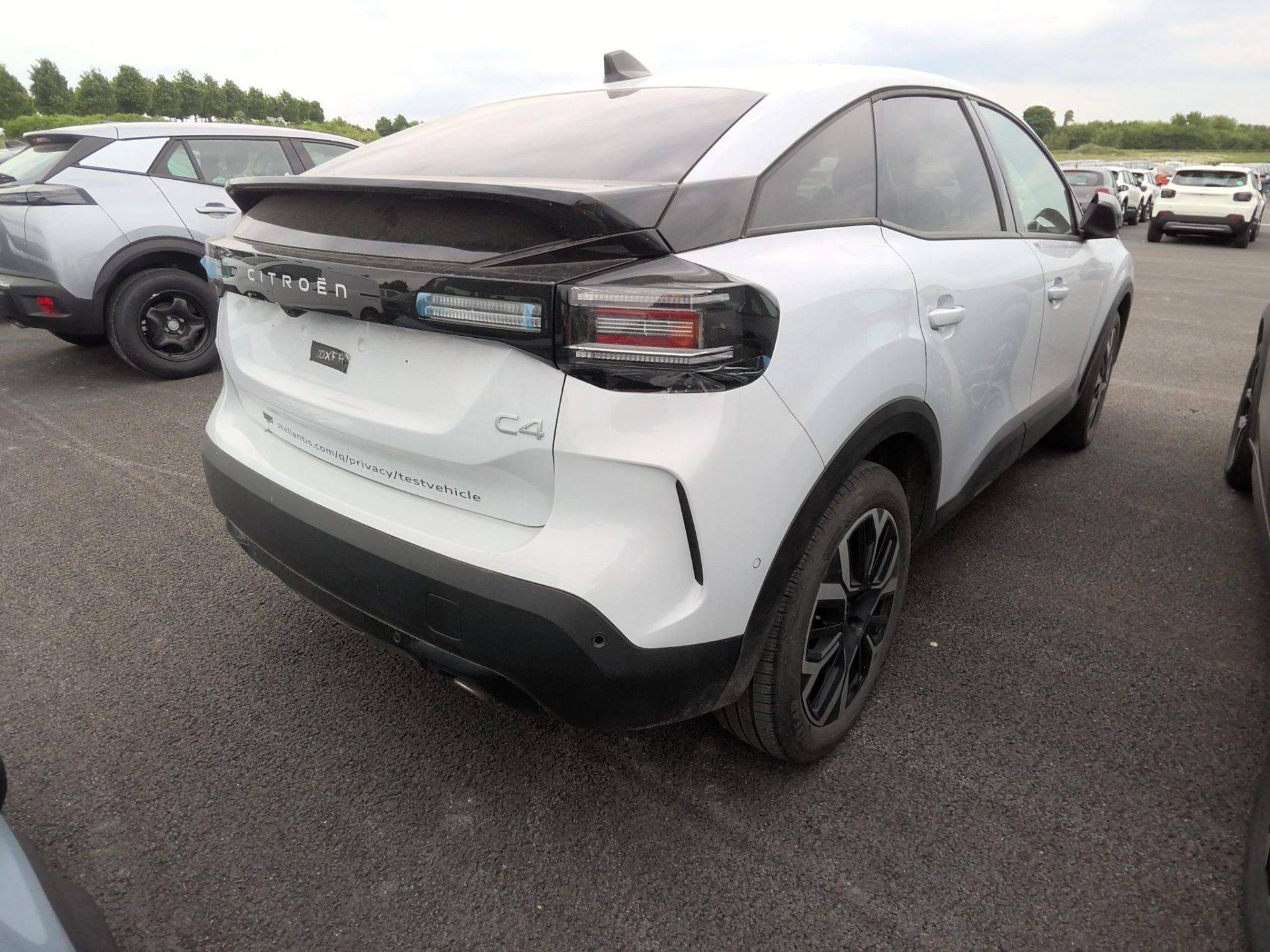 CITROEN C4 MAX HYBRID 136 CV e-DCS6
