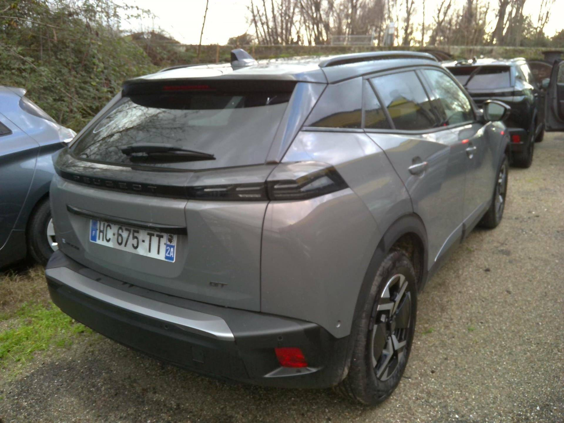 PEUGEOT 2008 50 kWh 136 ch GT