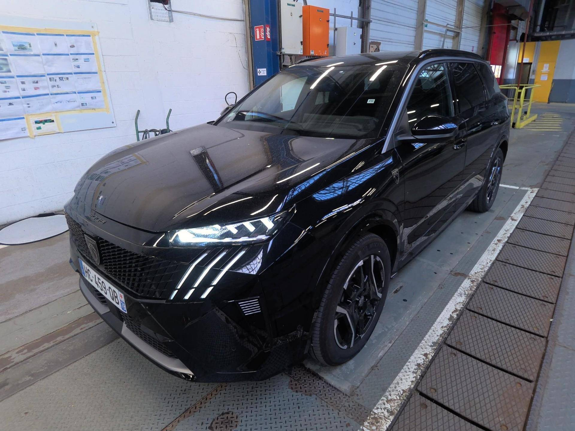 PEUGEOT 5008 ELECTRIQUE 210 ch 73 kWh GT