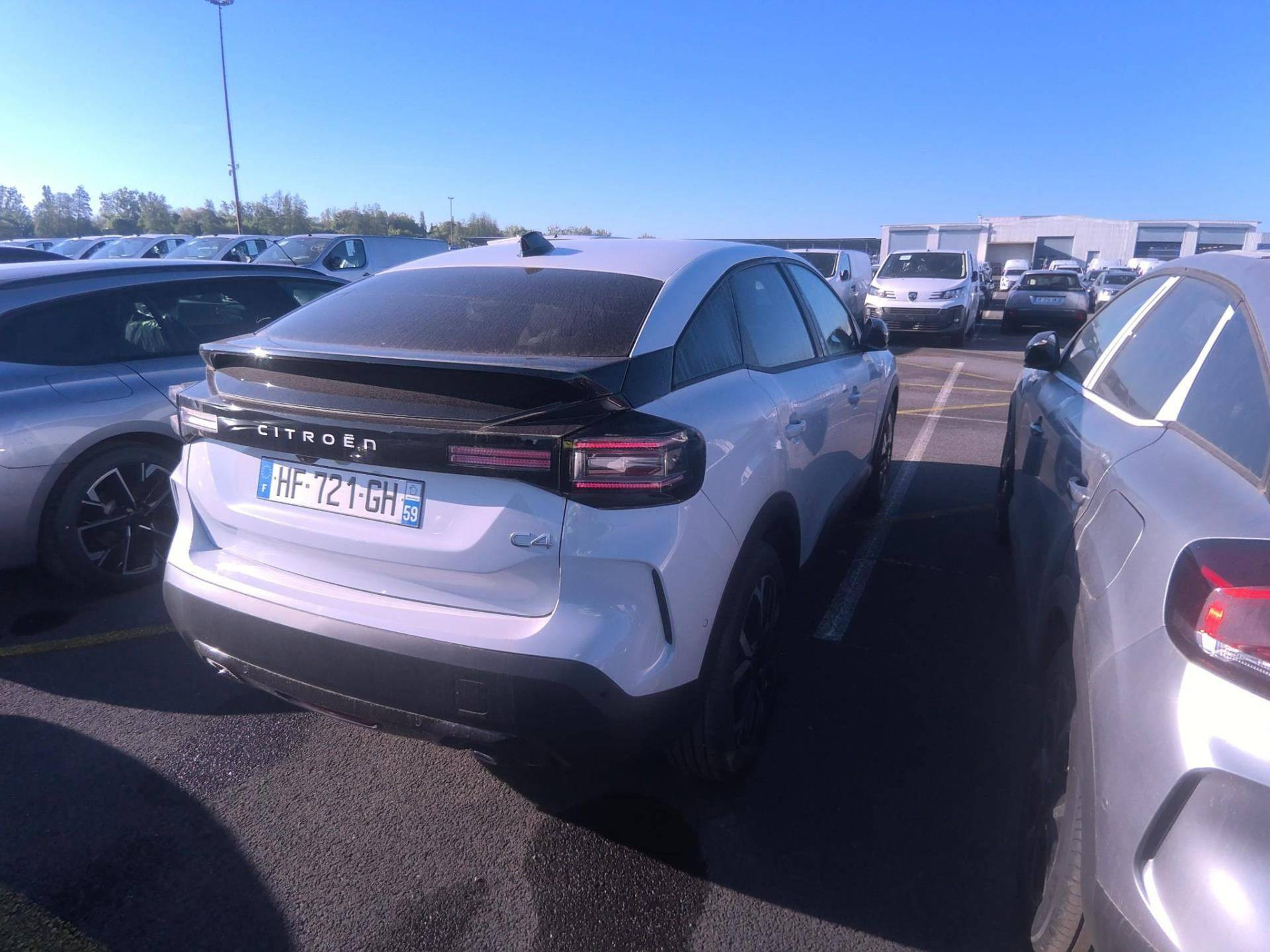 CITROEN C4 MAX Hybride 145 CV e-DCS6 