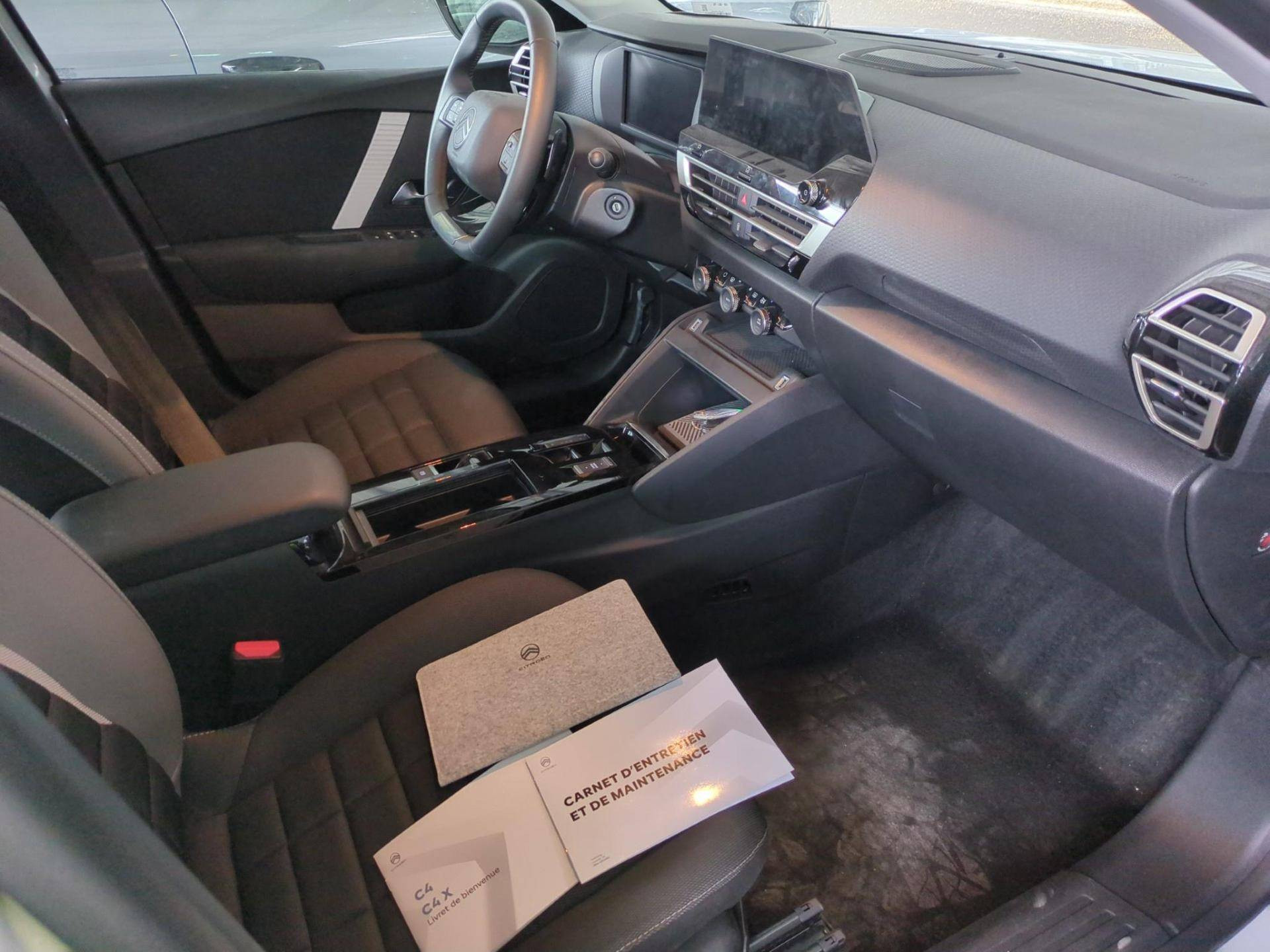 CITROEN C4 Hybride 136 e-DCS6 Plus