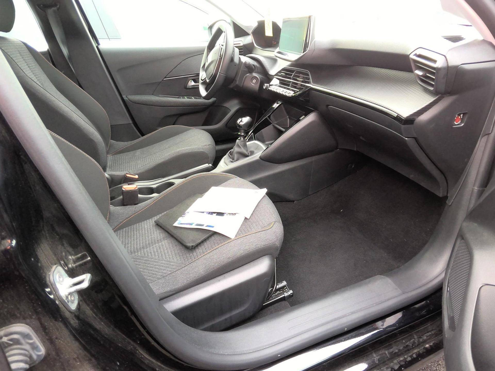 PEUGEOT 208 STYLE PURETECH 100 CV BVM 