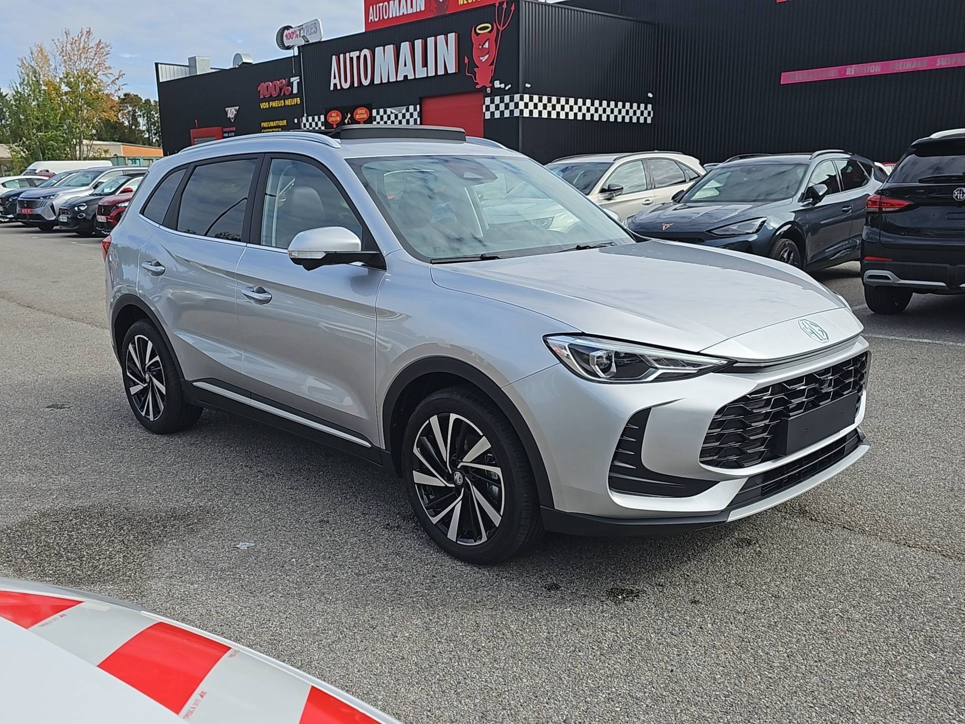 MG ZS 1.5 L Hybrid+ 197 ch Luxury