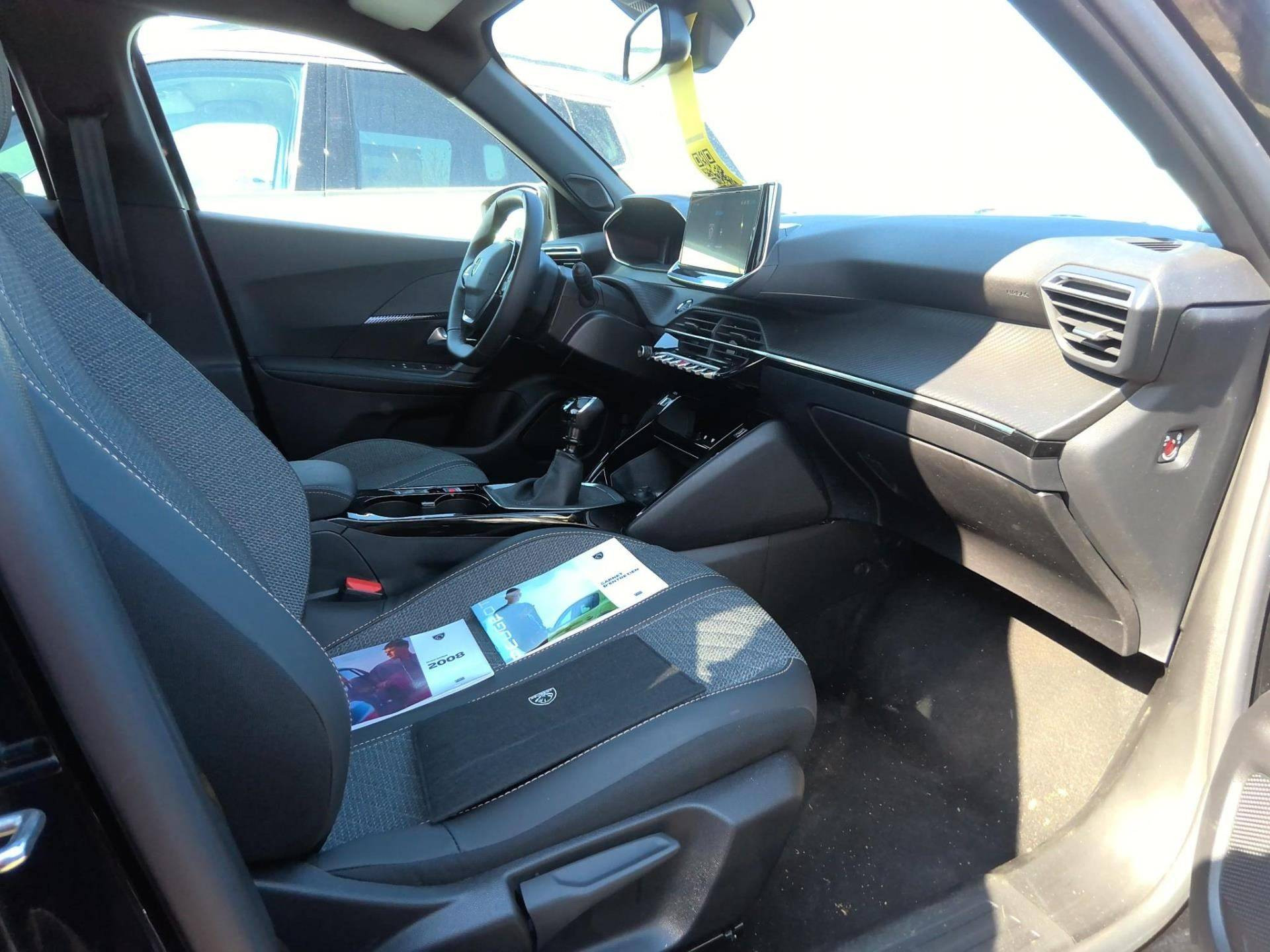 PEUGEOT 2008 ALLURE PURETECH 100 CV BVM6