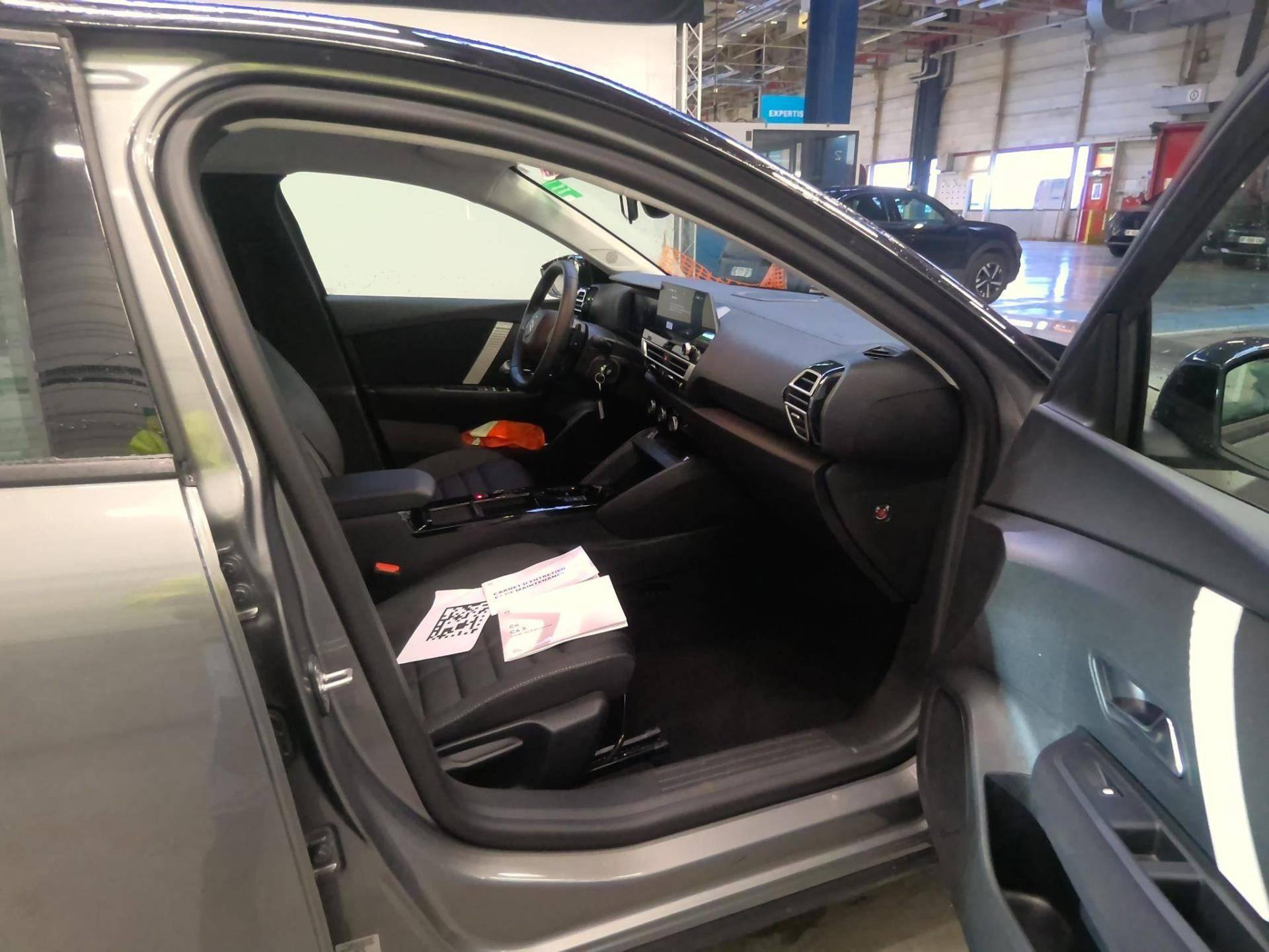 CITROEN C4 Hybride 136 e-DCS6 Plus