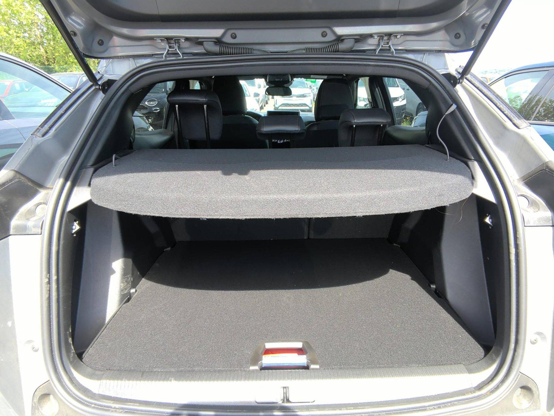 PEUGEOT 2008 Hybrid 145 ch e-DCS6 Allure