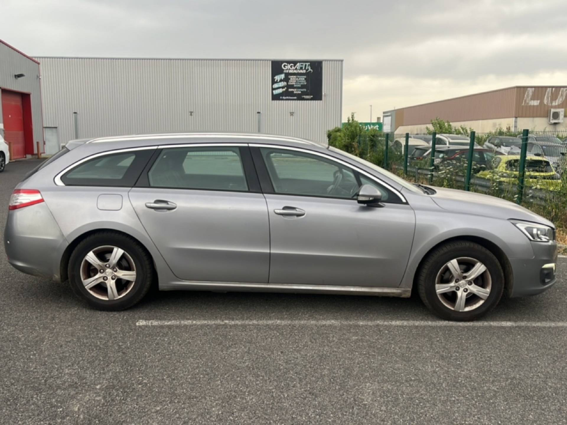 PEUGEOT 508 SW BUSINESS 1.6 BlueHDi 120ch S&S BVM6 ALLURE - 5P