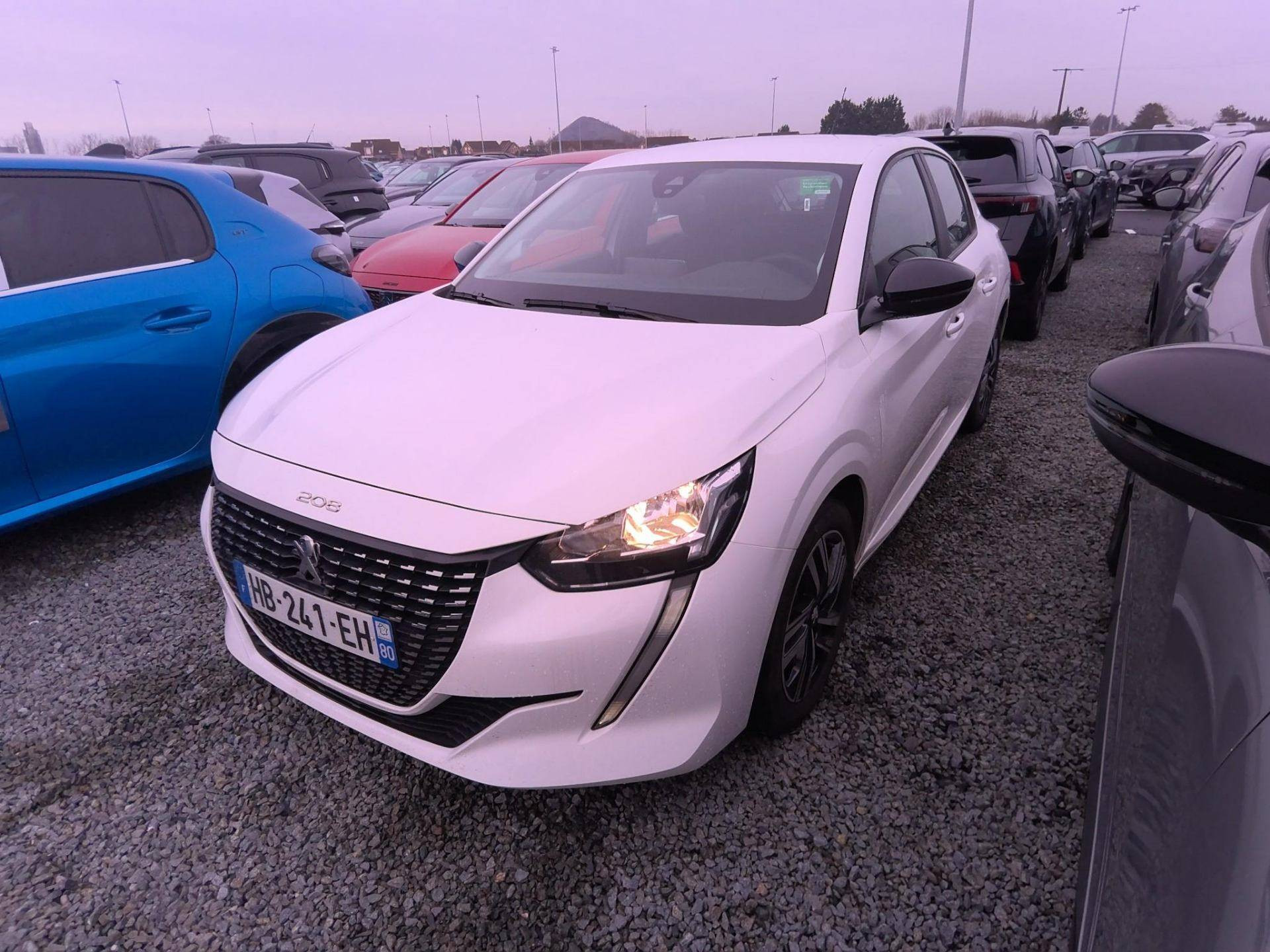 PEUGEOT 208 BUSINESS R ACTIVE BUSINESS R PURETECH 100 CV BVM6