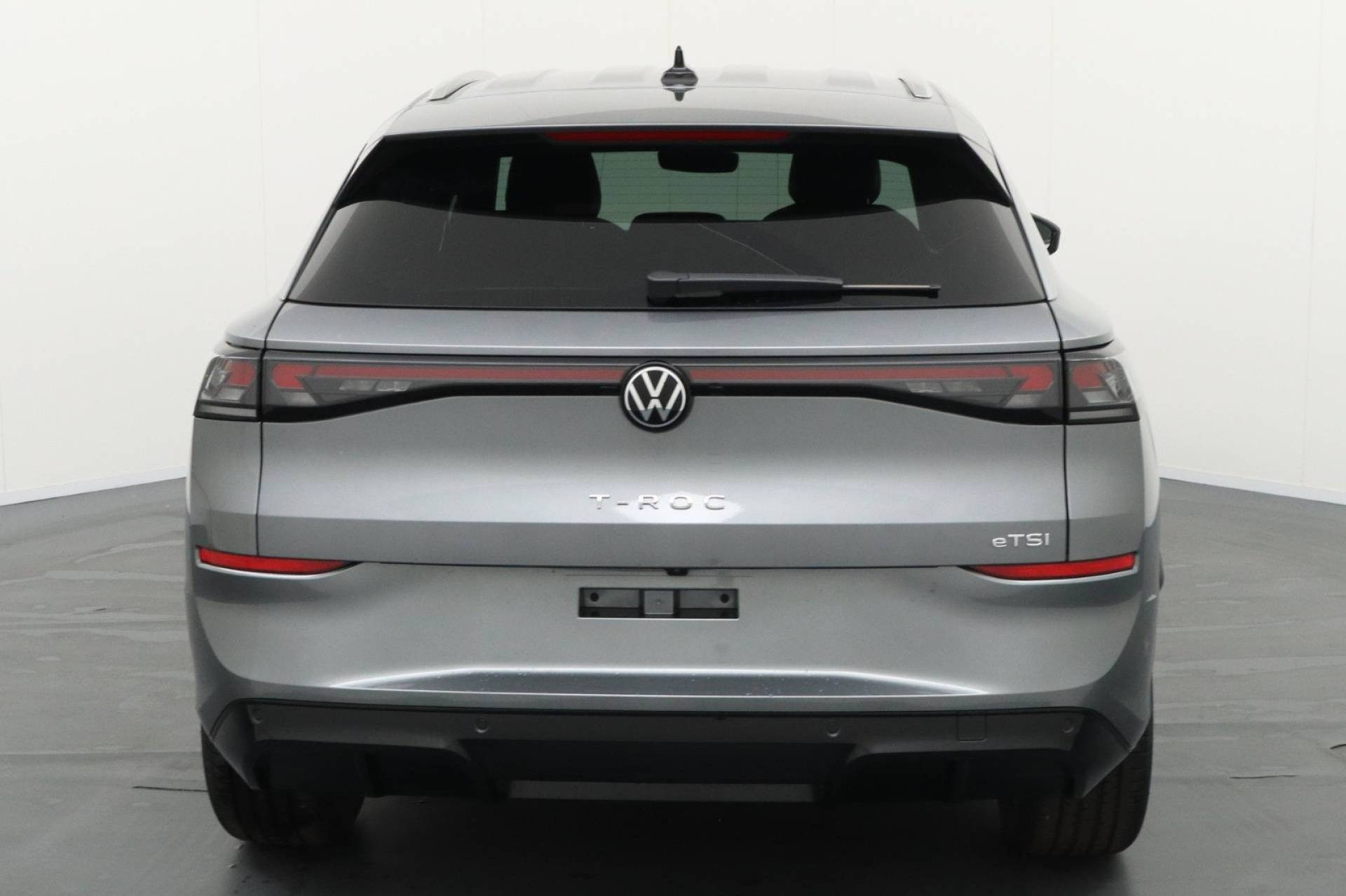 VOLKSWAGEN T-ROC 1.5 eTSI Hybrid 150 ch DSG7 R-Line