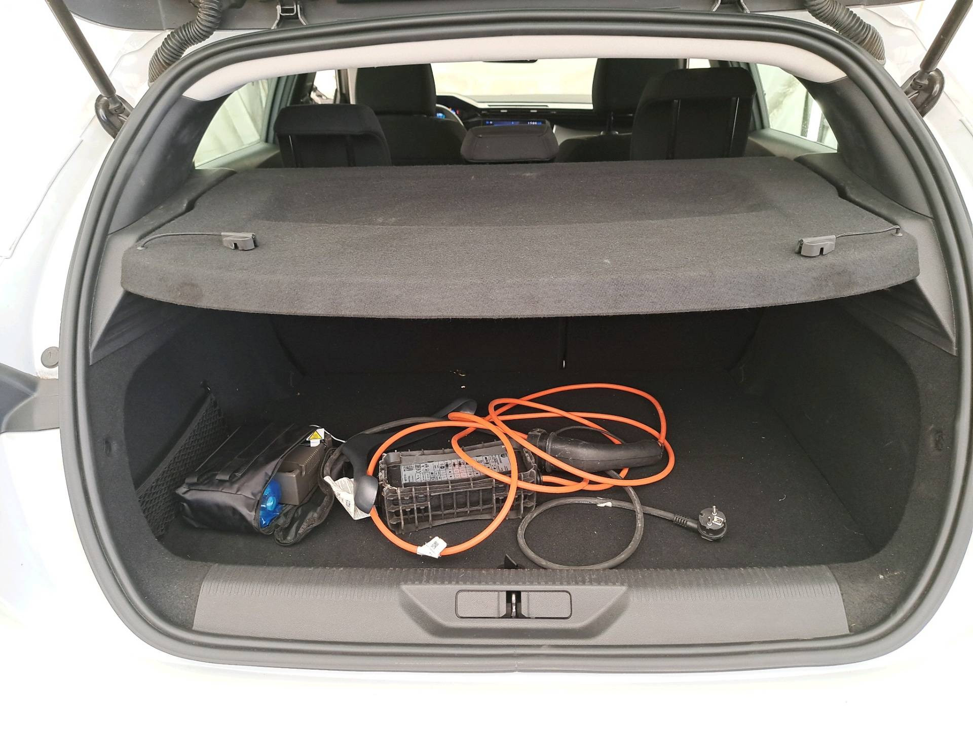 PEUGEOT 308 PHEV 180 e-EAT8 Active Pack