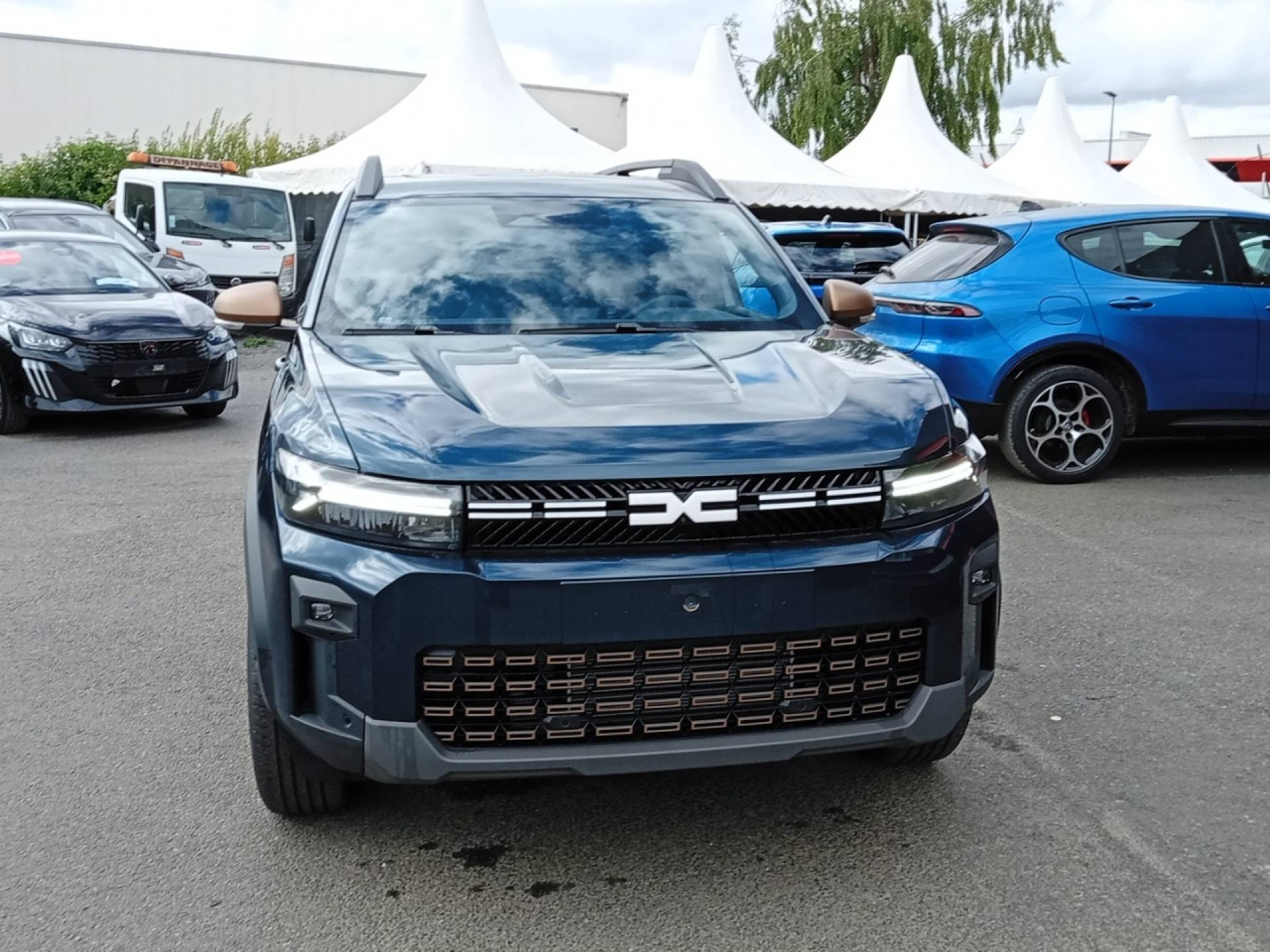 DACIA BIGSTER HYBRID 155 Extreme