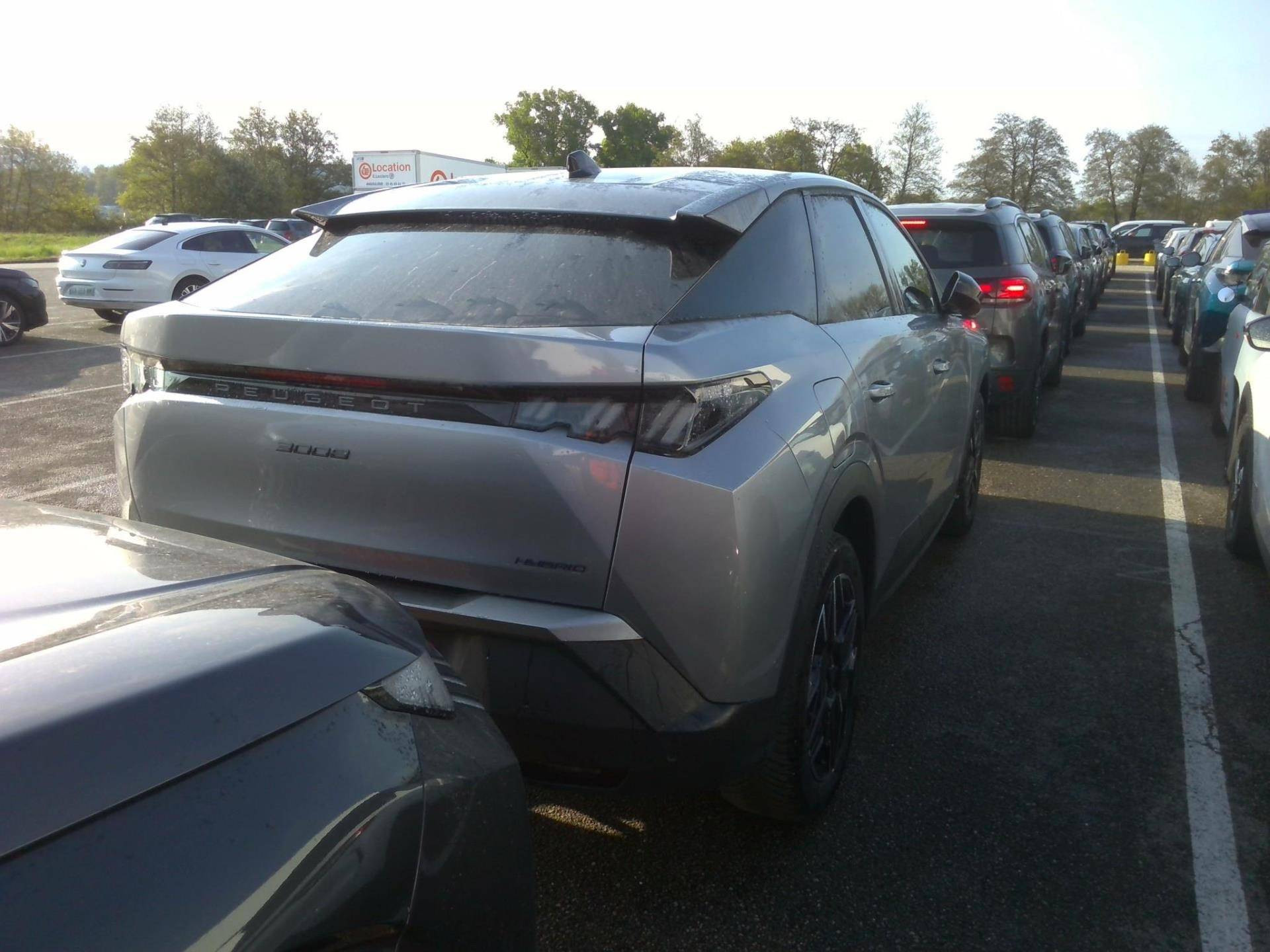 PEUGEOT 3008 ALLURE BUSINESS Hybrid 145 CV e-DCS6 